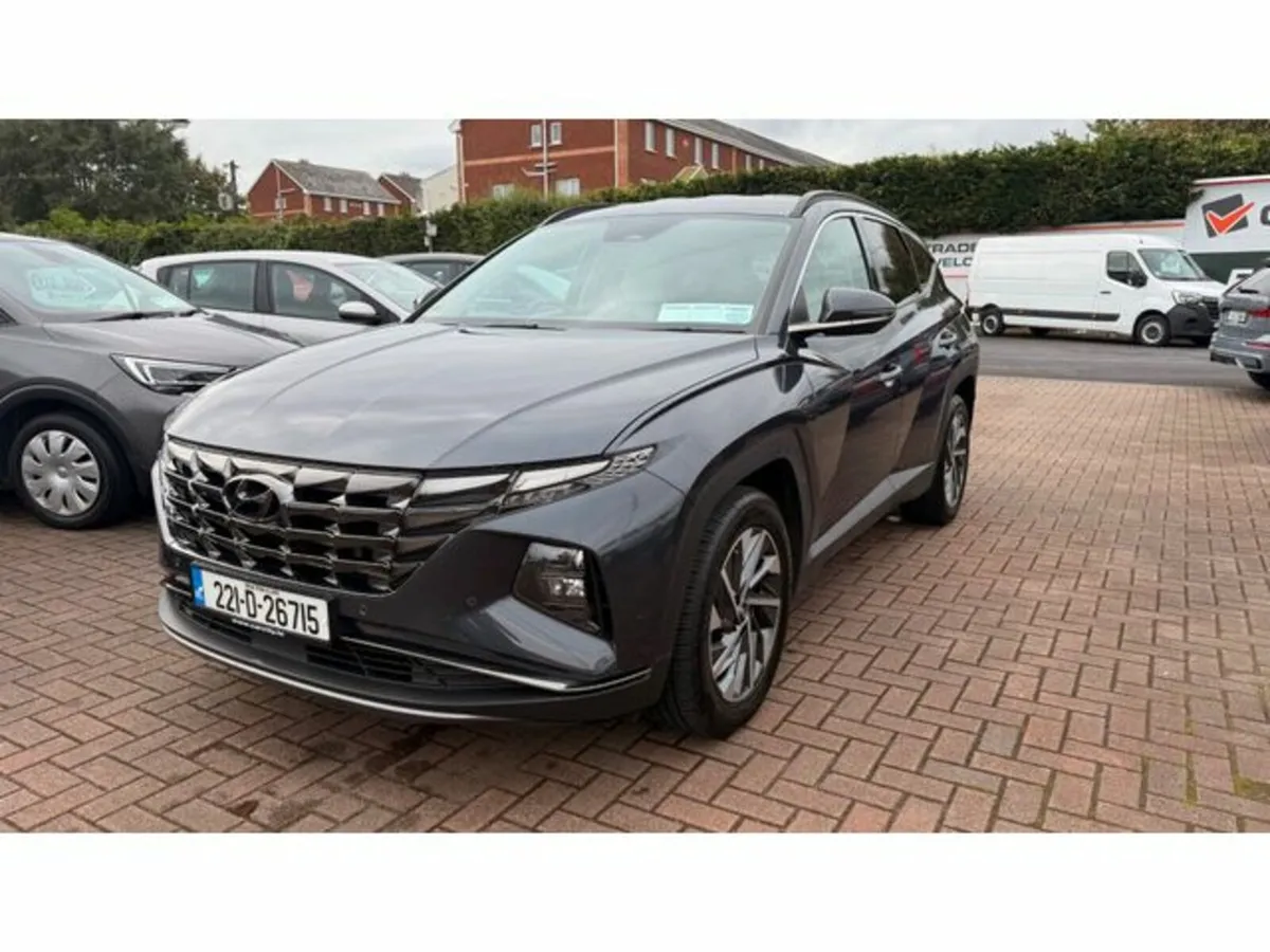Hyundai Tucson ix35 Executive Plus Diesel 5DR - Image 2