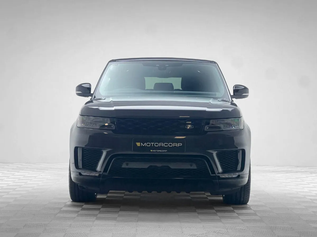 Land Rover Range Rover Sport HSE SILVER - Image 2