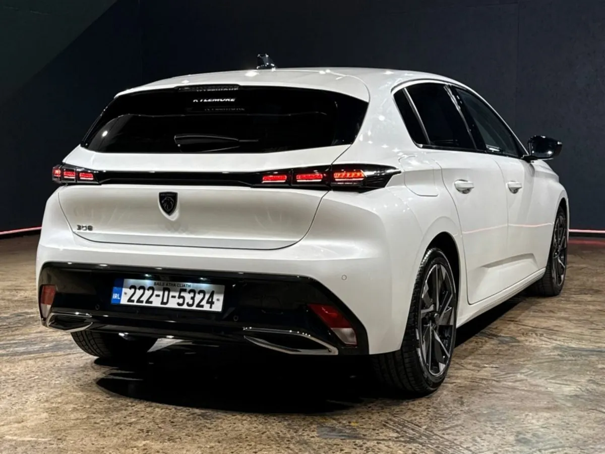 Peugeot 308 Allure 1.2 130 Automatic 4DR A - Image 3