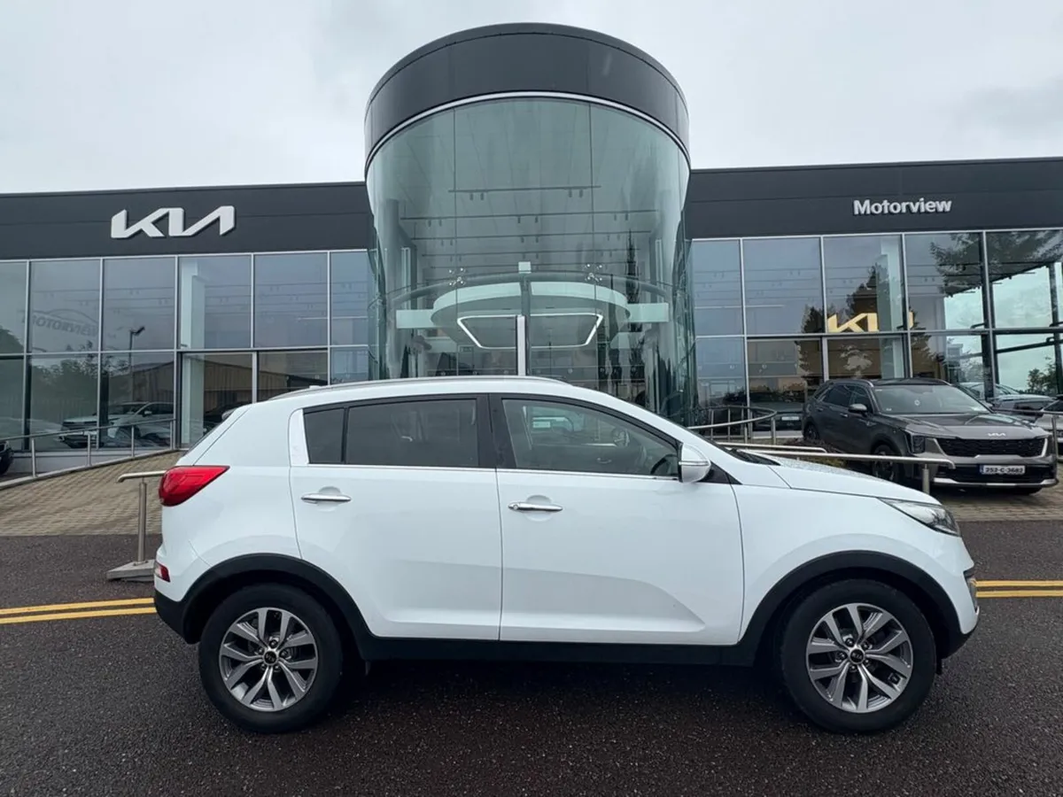 Kia Sportage 1.7 Platinum 4DR, All-Leather Seats, - Image 1