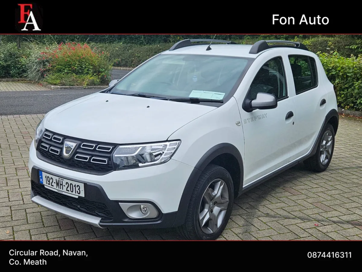 Dacia Sandero Stepway 1.0 PETROL ESSENTIAL  MODEL* - Image 3
