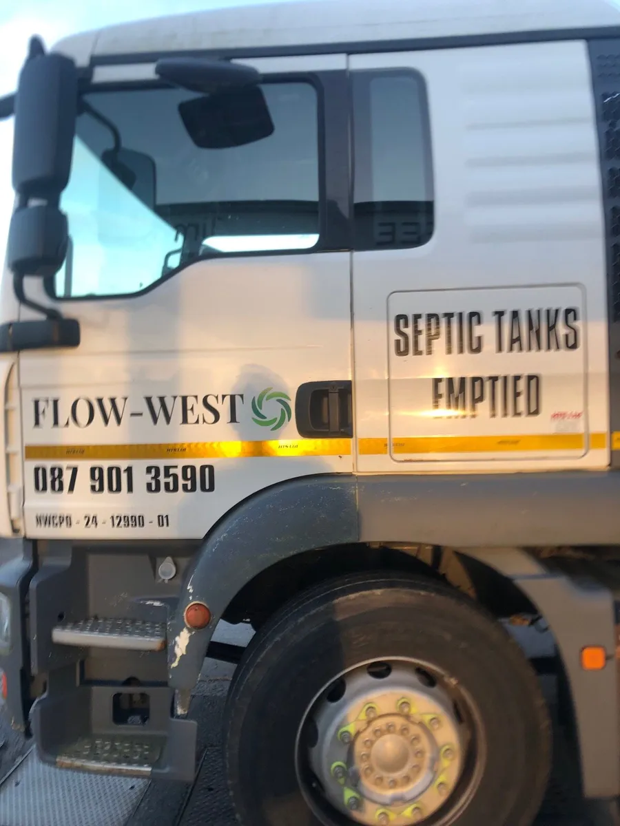 Septic tanks - Image 1