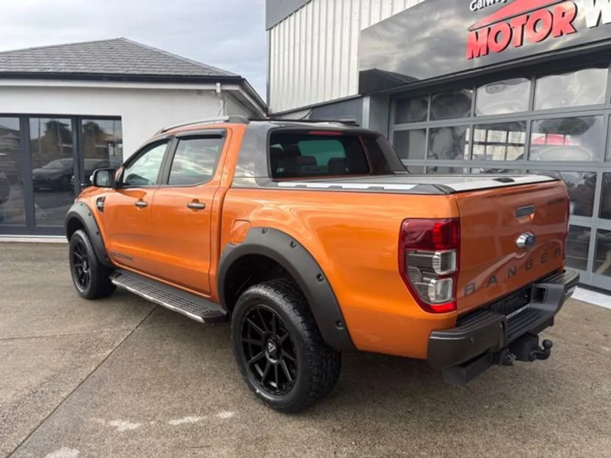 Ford Ranger Wildtrak 3.2 TDCI Wildtrak Auto 4WD E - Image 2