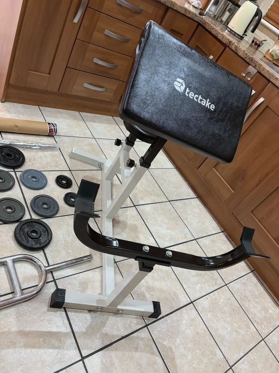 PREACHER WEIGHTLIFTING BICEP BENCH, WEIGHTS, BAR!! - Image 3