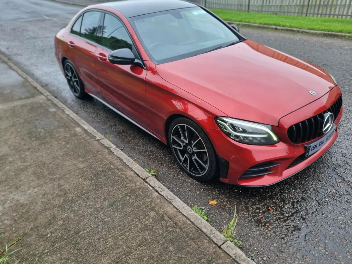 2019 Mercedes-Benz C-Class C220D AMG Line Premium - Image 3