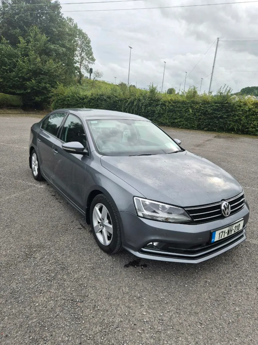 Volkswagen Jetta Low Milleage/KM Nct 2027 - Image 4