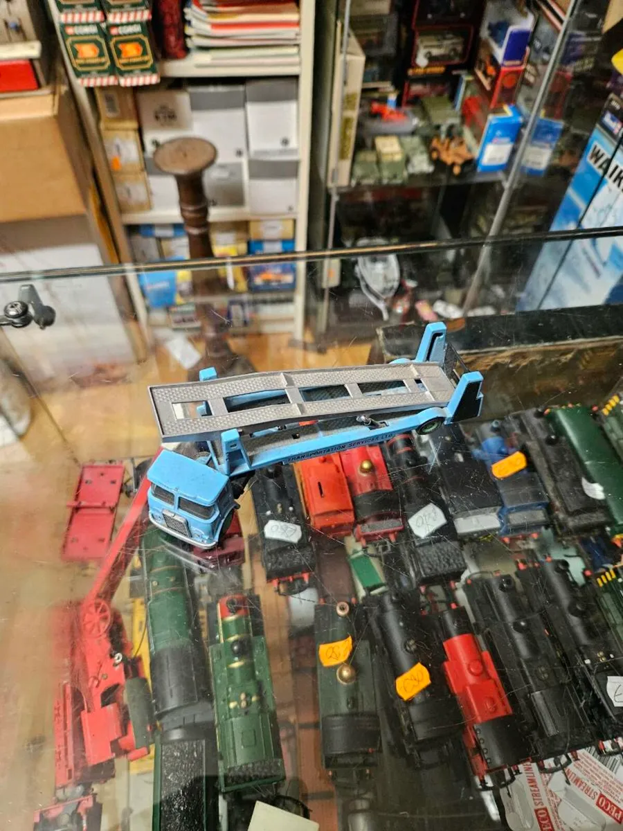 Corgi EFE Car Transporter - Image 2