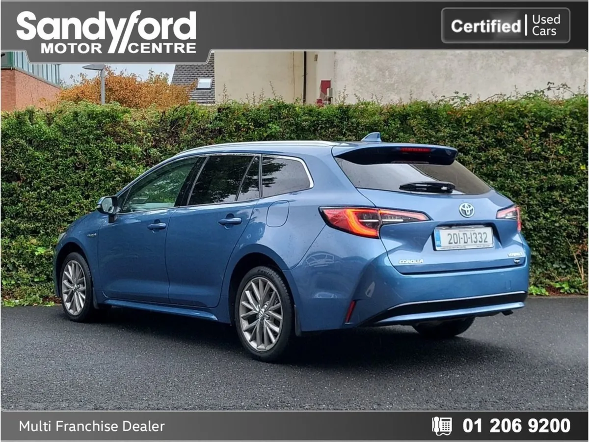 Toyota Corolla 1.8 Hybrid Sol Saloon - Image 4