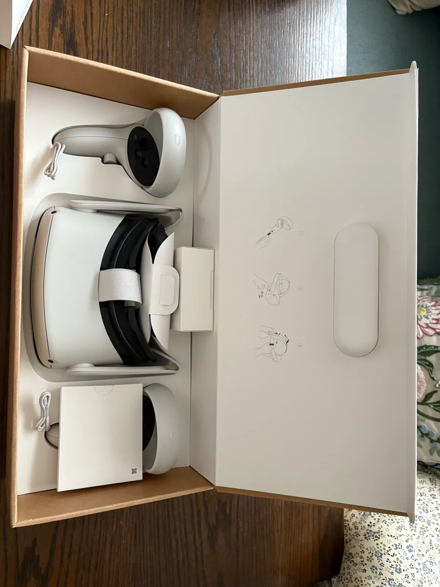 ✨ Oculus Quest 2 – Brand New, Sealed – €350 - Image 3