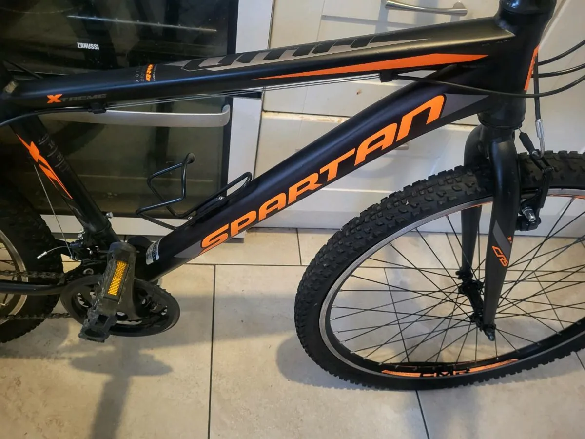 Bike (LIKE NEW) - Image 2