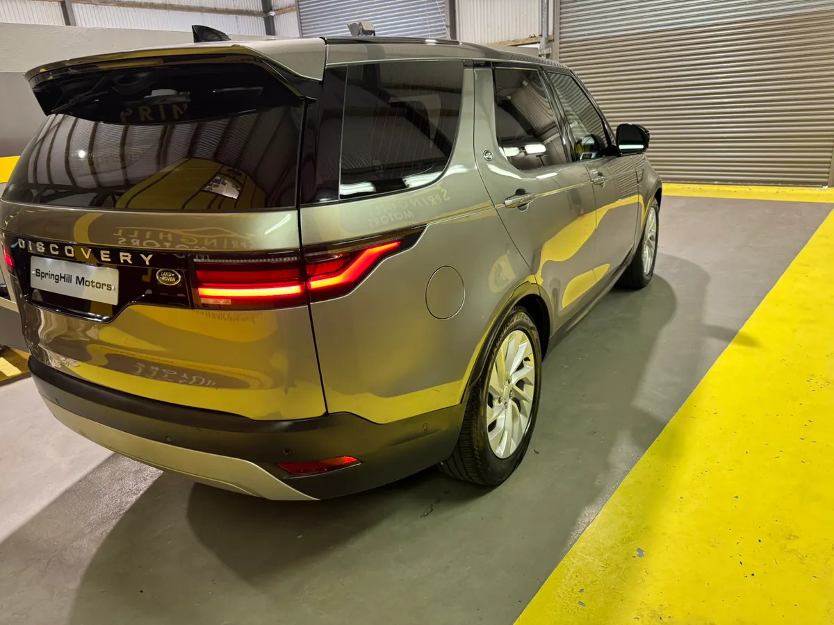 2021 Land Rover Discovery 3.0 SD V6 249PS 5 Seater - Image 4