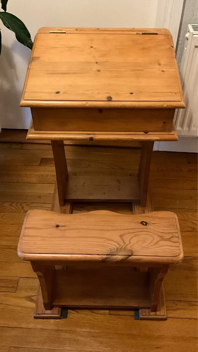 Vintage Childs Wooden Desk with Attached Seat - Image 4
