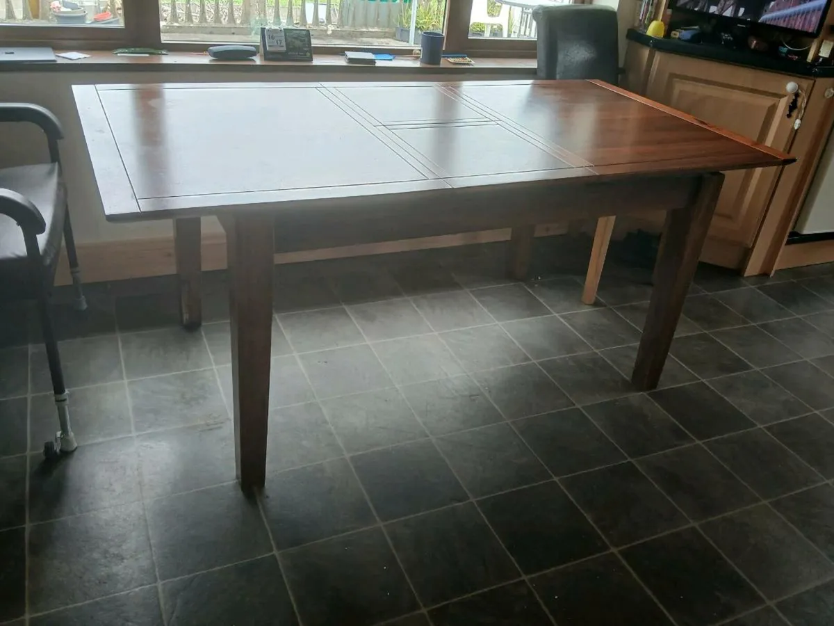 Dining table - Image 4