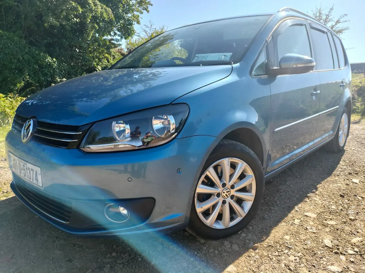 Volkswagen touran - Image 1