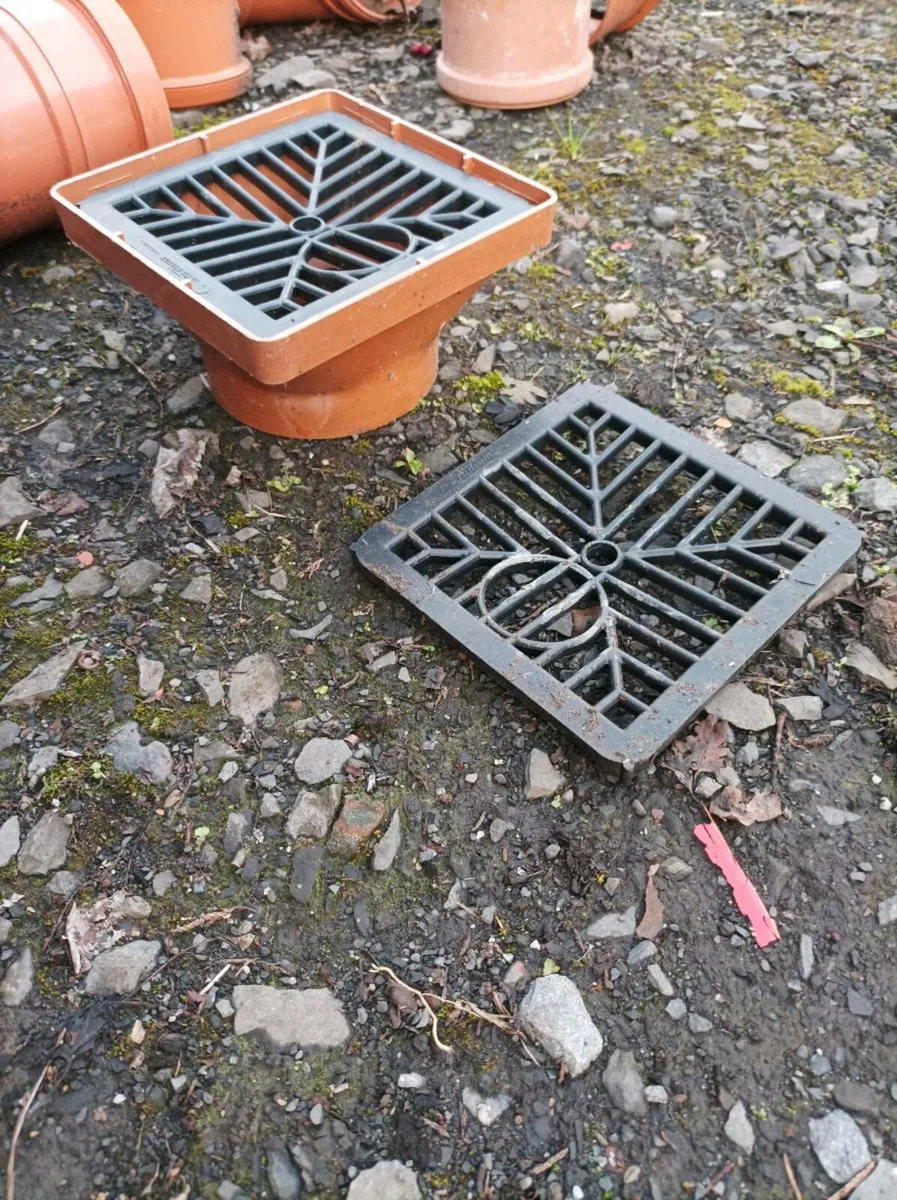 Pipe bends sewer pipe bends gulley traps gulley ho - Image 1