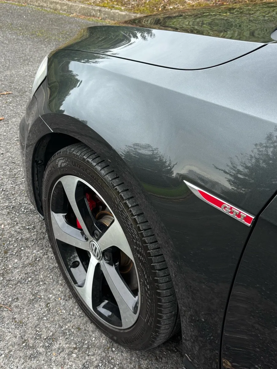 Volkswagen Golf GTI - Image 2