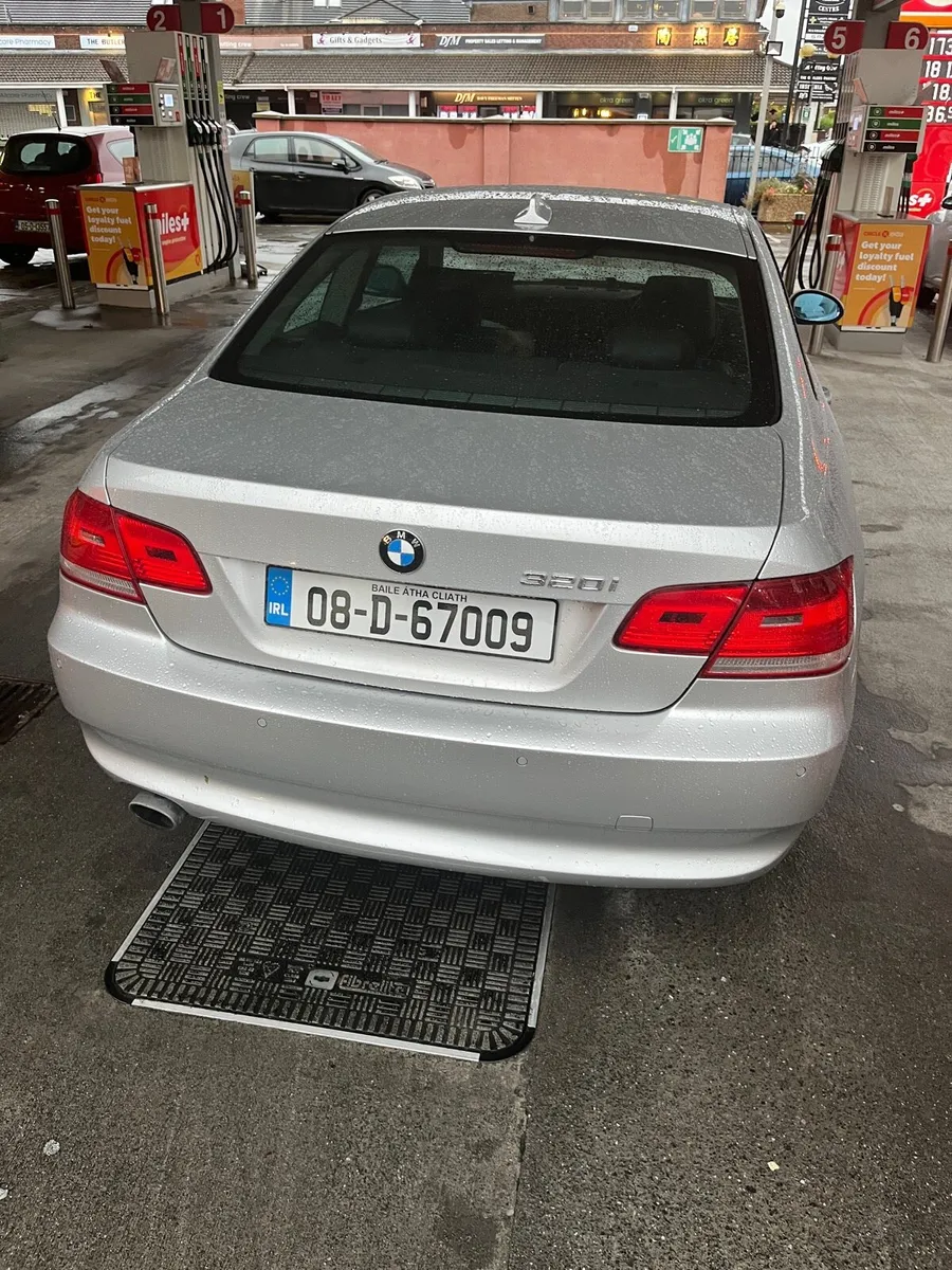 BMW E92 320i COUPE (AUTO) NCT & TAX - Image 2