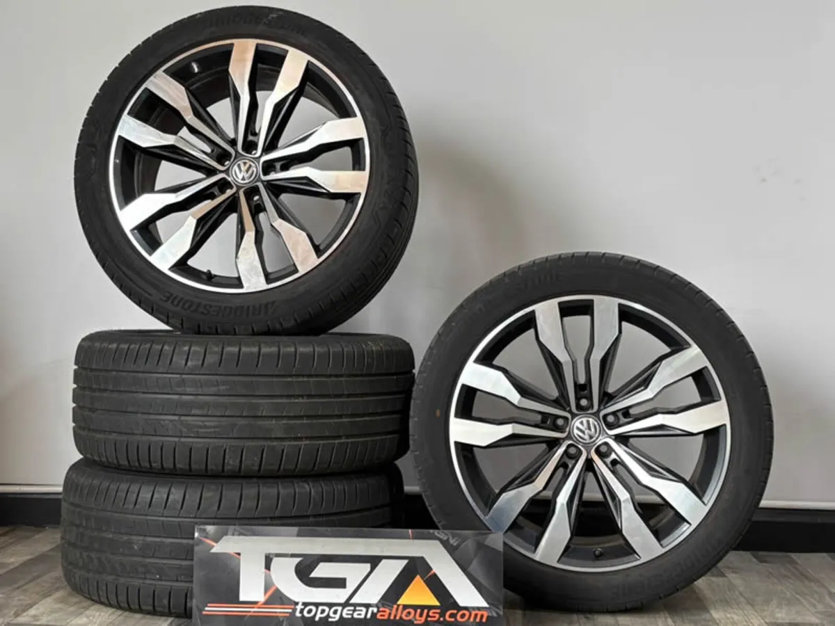 21" Genuine VW TOUAREG SUZUKA Wheels & BRIDGESTONE - Image 1