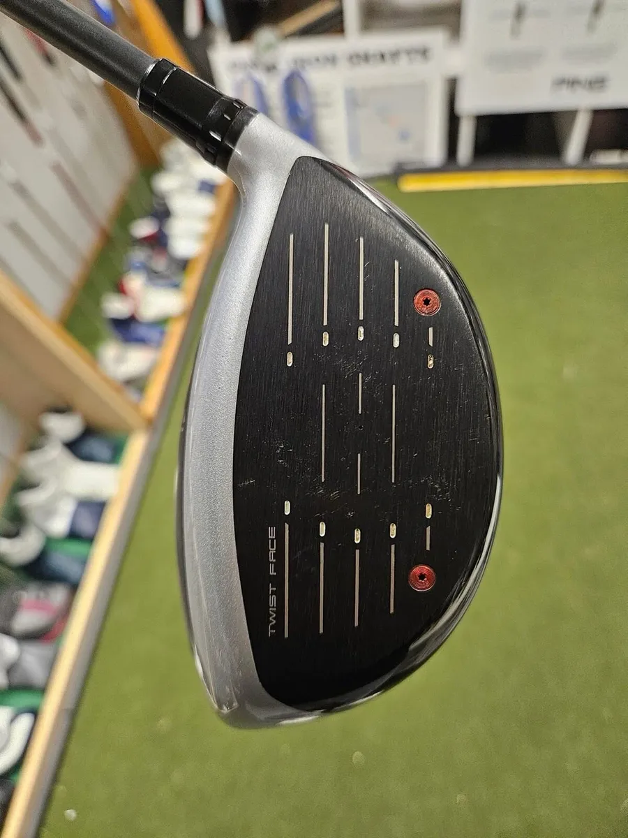 Taylormade M5 Tour Driver - Image 4