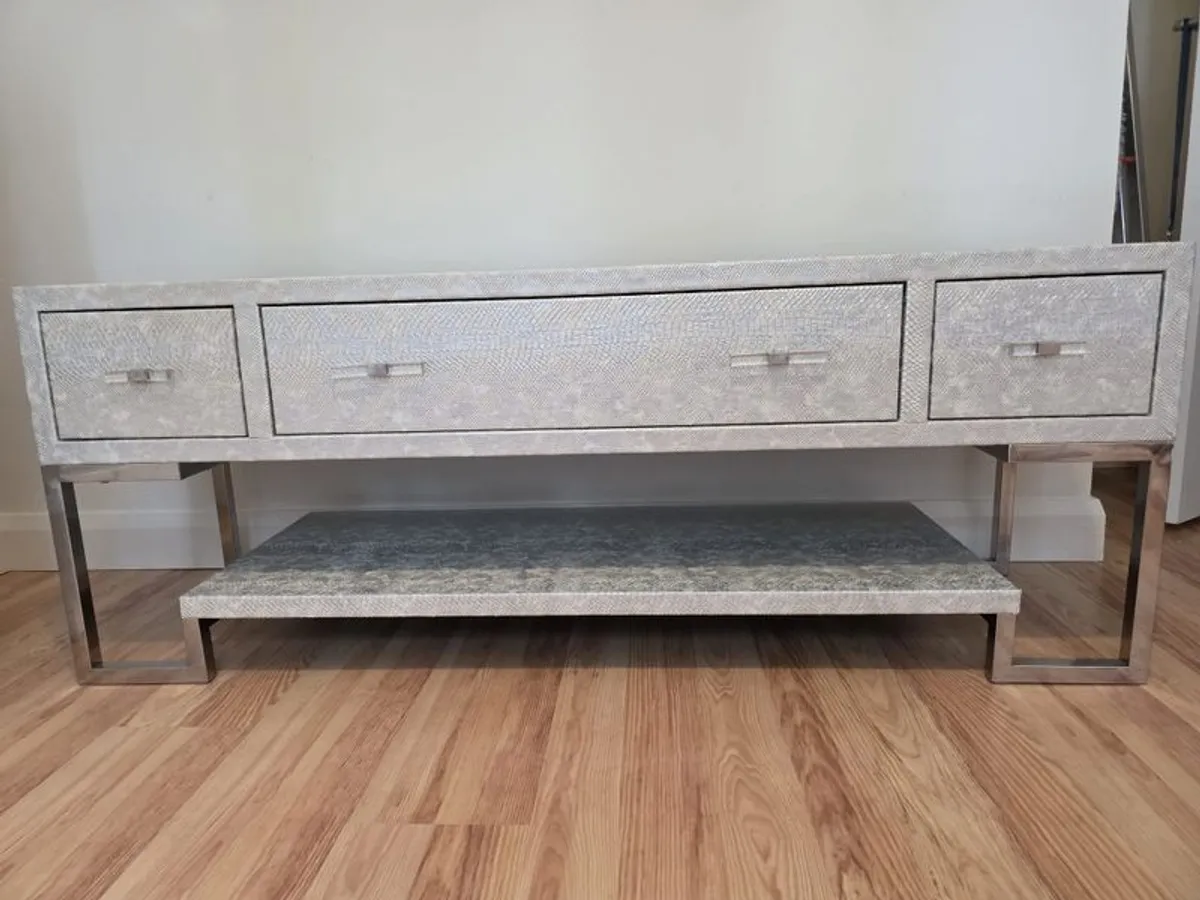 cabinet Tv - Image 1