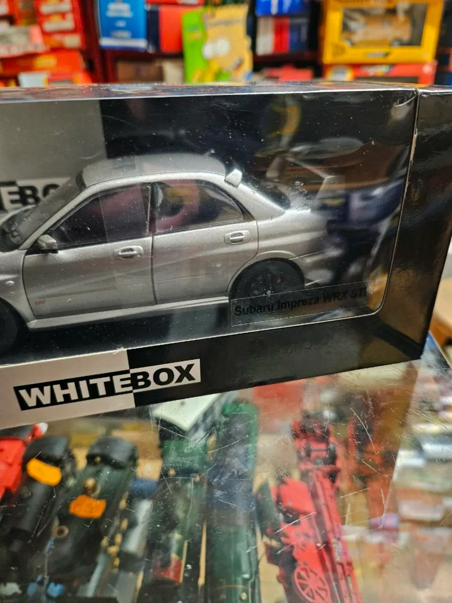 Corgi White Box Subaru Imprezza - Image 3