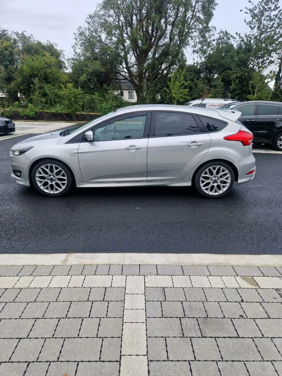 Ford focus - Image 4