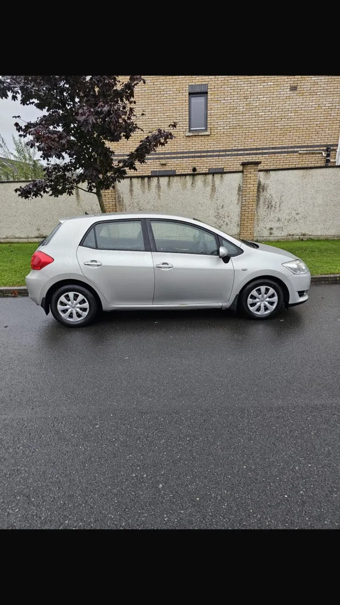 Toyota Auris 2008 - Image 3