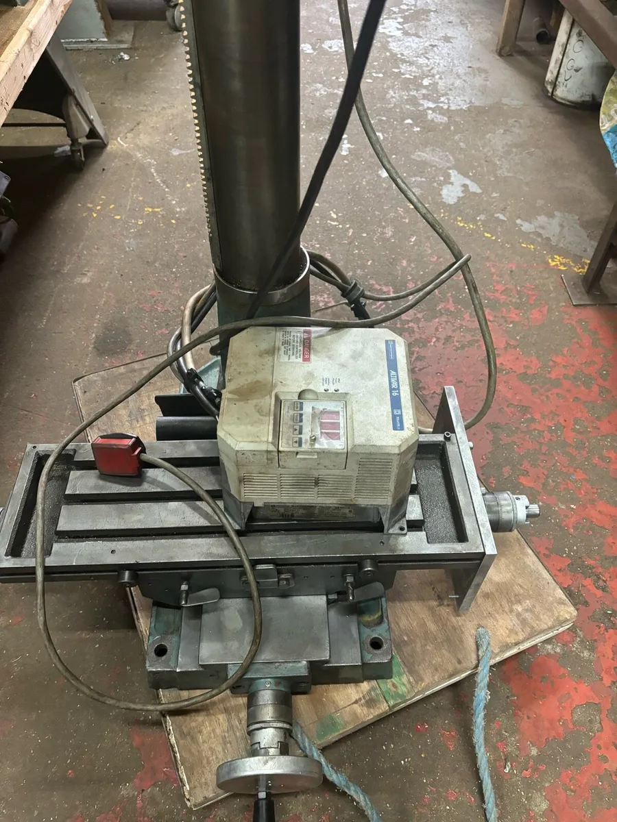 Pinnacle 240v. VFD milling  machine workbench - Image 3