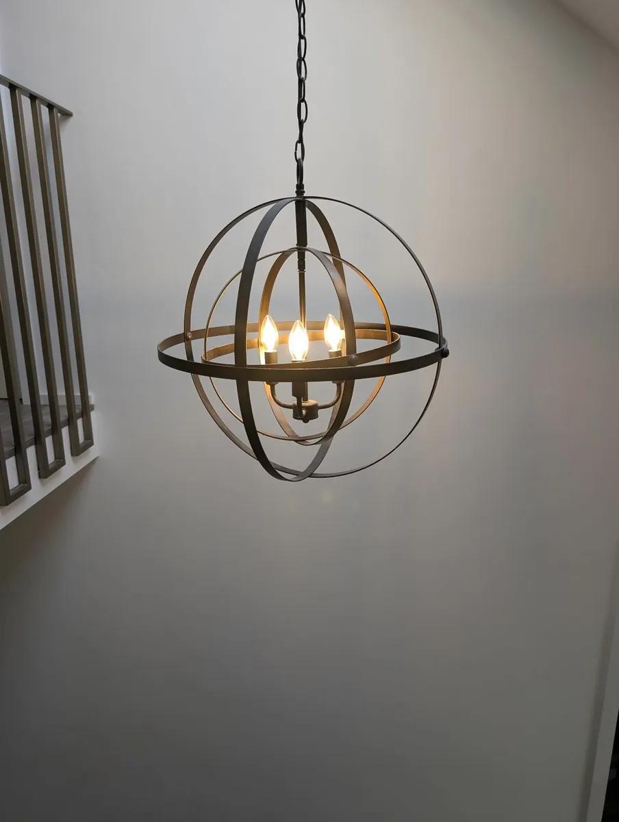 3 light pendant - new in box - Image 1