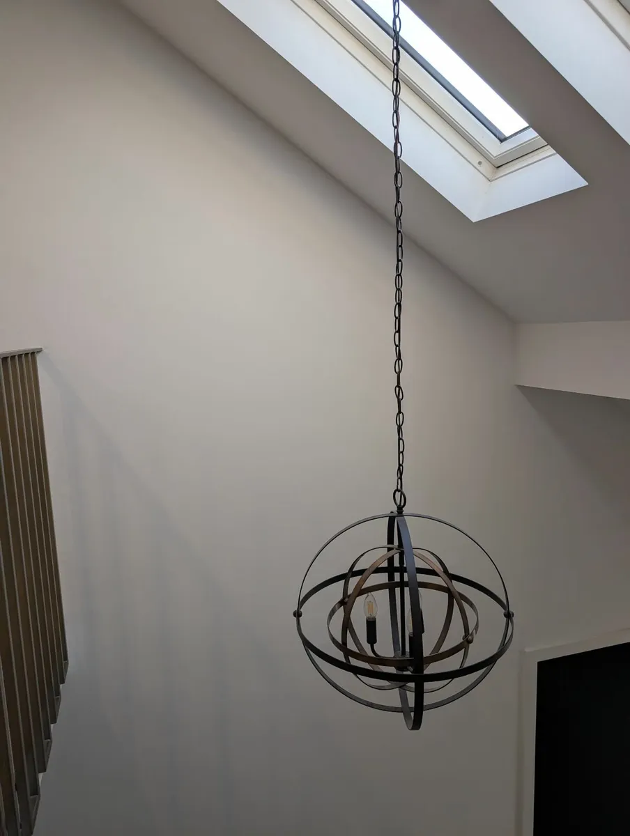 3 light pendant - new in box - Image 2