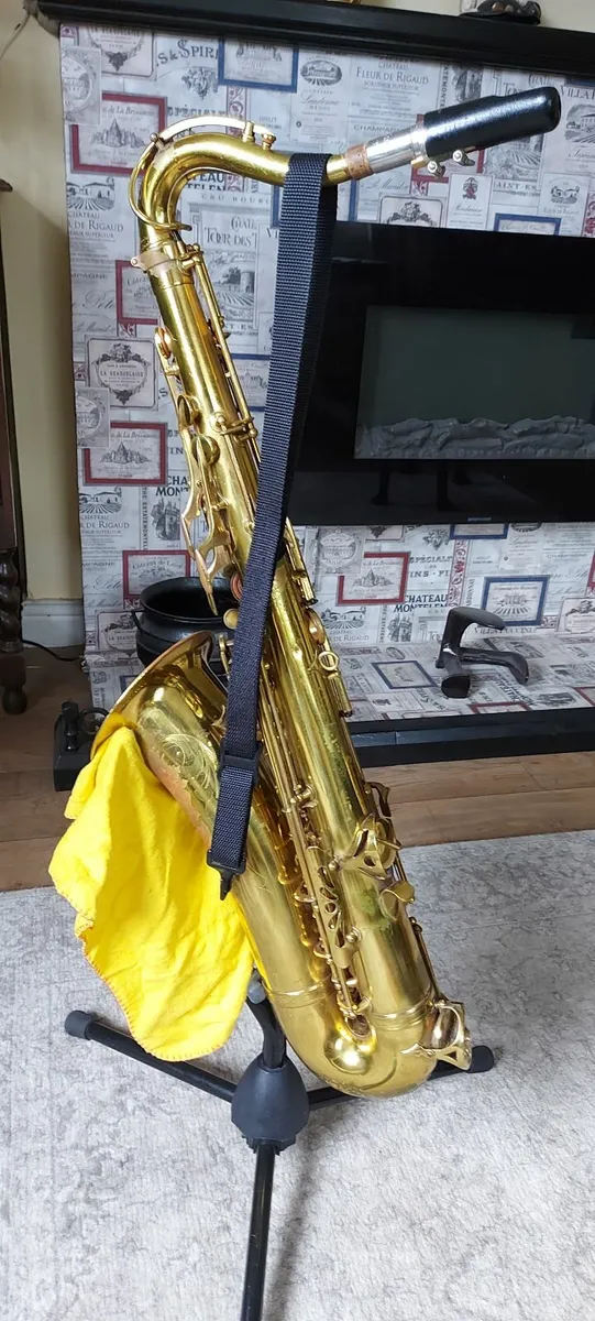 Buffet Crampon Super Dynaction Tenor Saxophone - Image 2