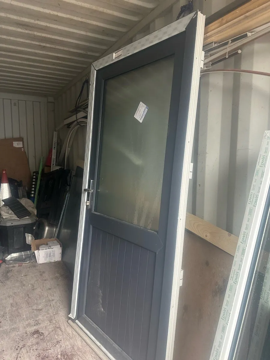 Door & window - Image 1