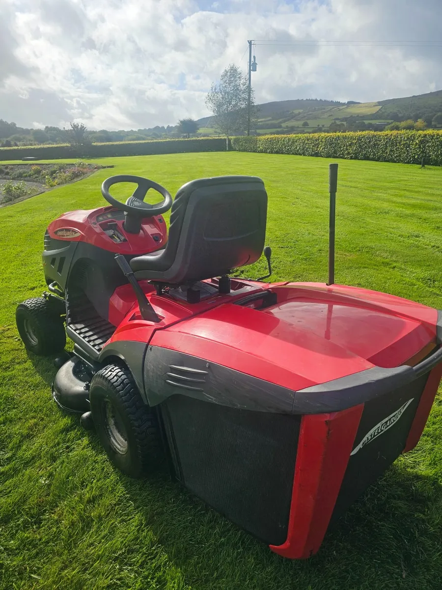 Castlegarden Lawnmower ride on - Image 3