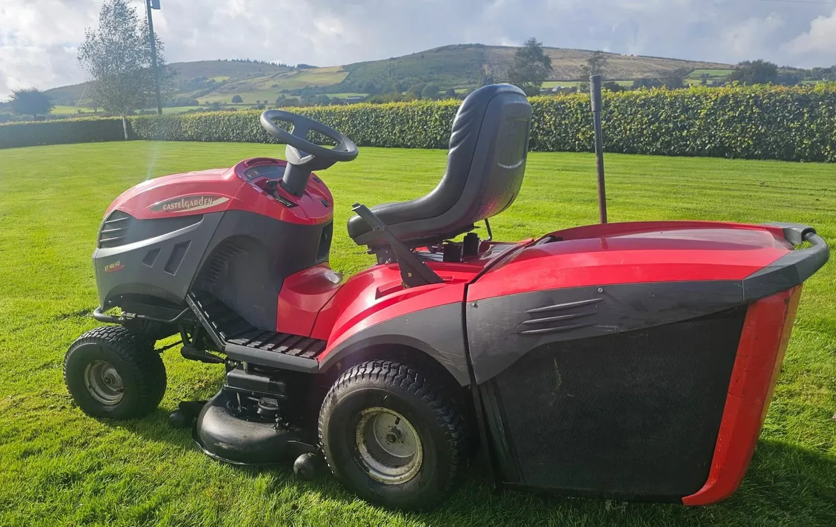Castlegarden Lawnmower ride on - Image 4