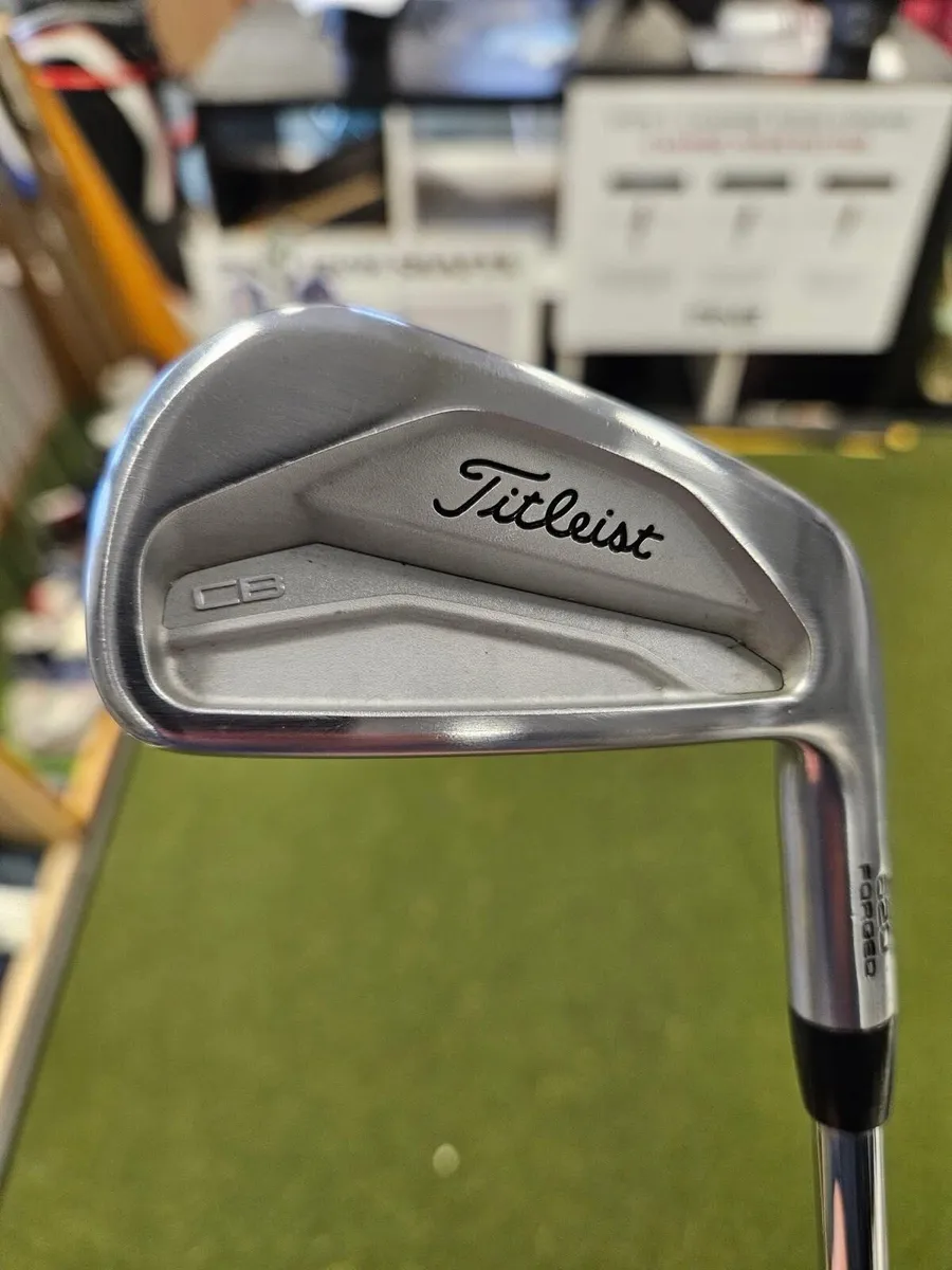 Titleist 620 Forged Combo Set - Image 2
