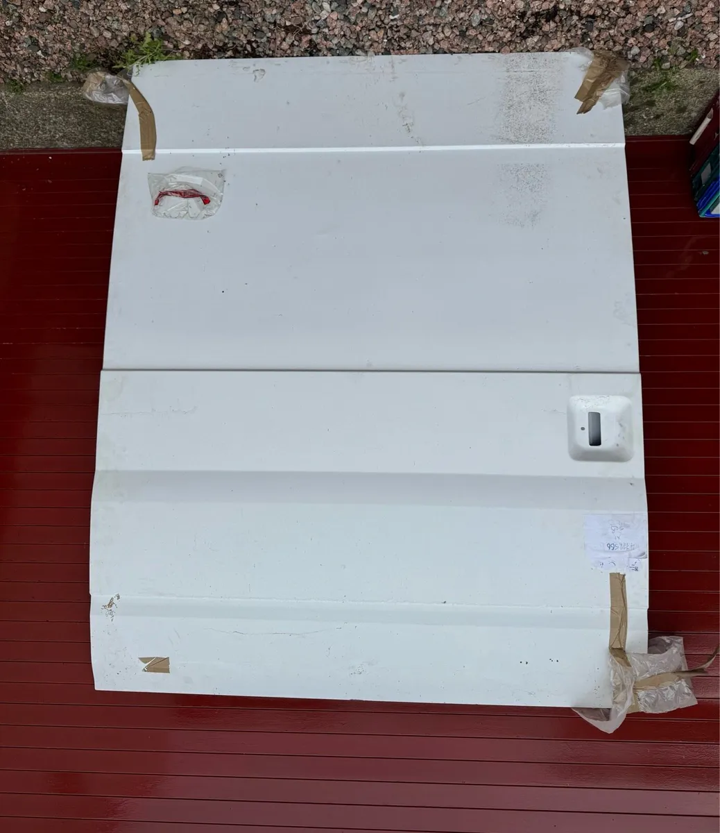Ford Transit MK6 MK7 New Side Sliding Door 00-12 - Image 1