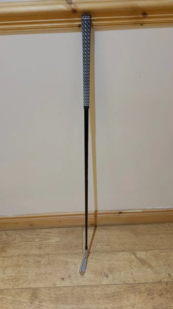 Wilson staff Model RB Utility 2 iron - Image 1