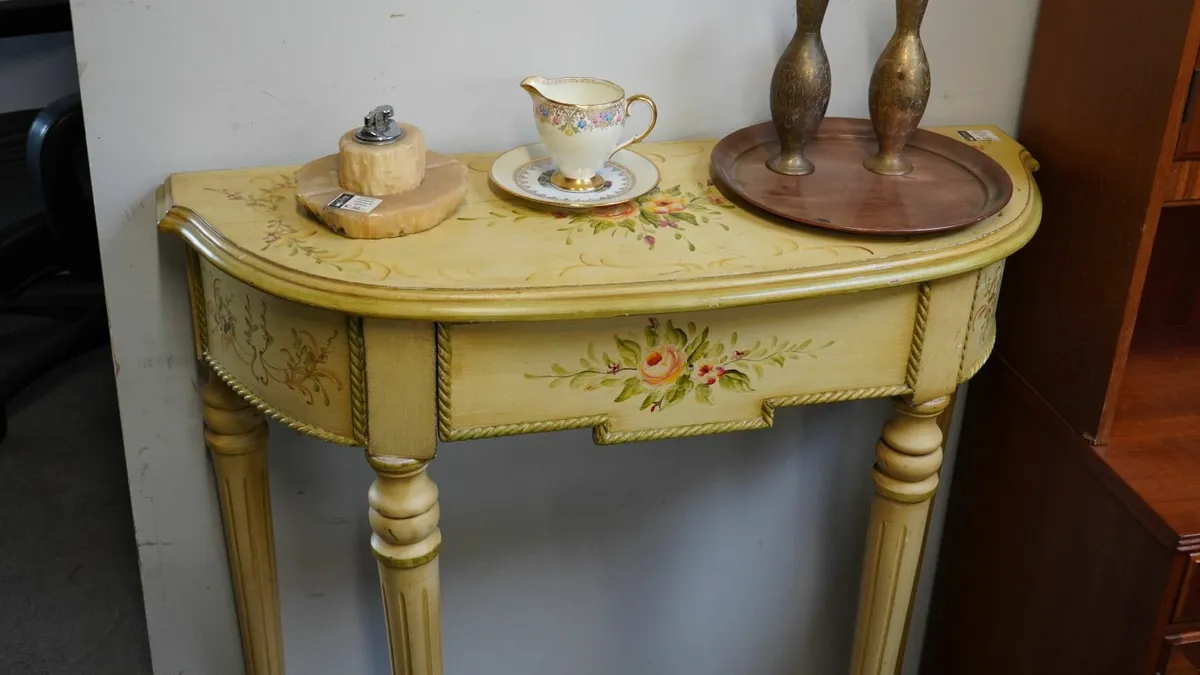 Spanish Hand-Painted  Table with Matching Mirror - Image 2