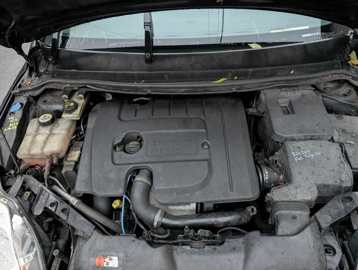 Ford Focus 2011 - Image 3