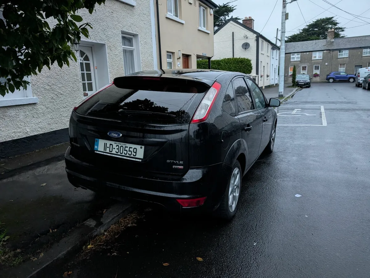 Ford Focus 2011 - Image 4