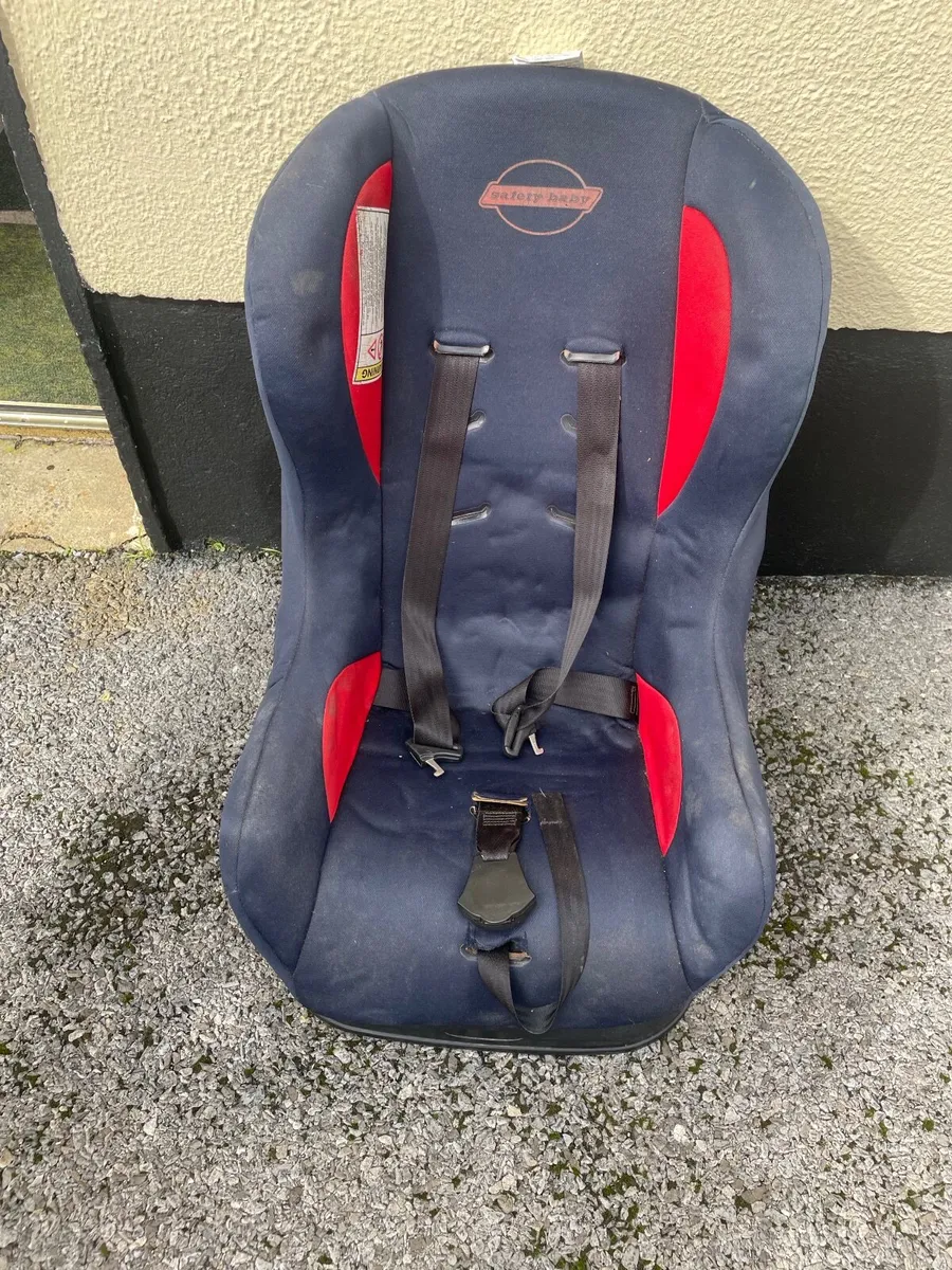 Baby car seat and booster seat - Image 1