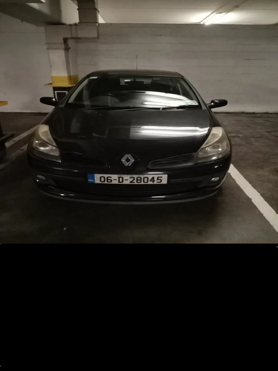 Renault Clio 2006 - Image 1