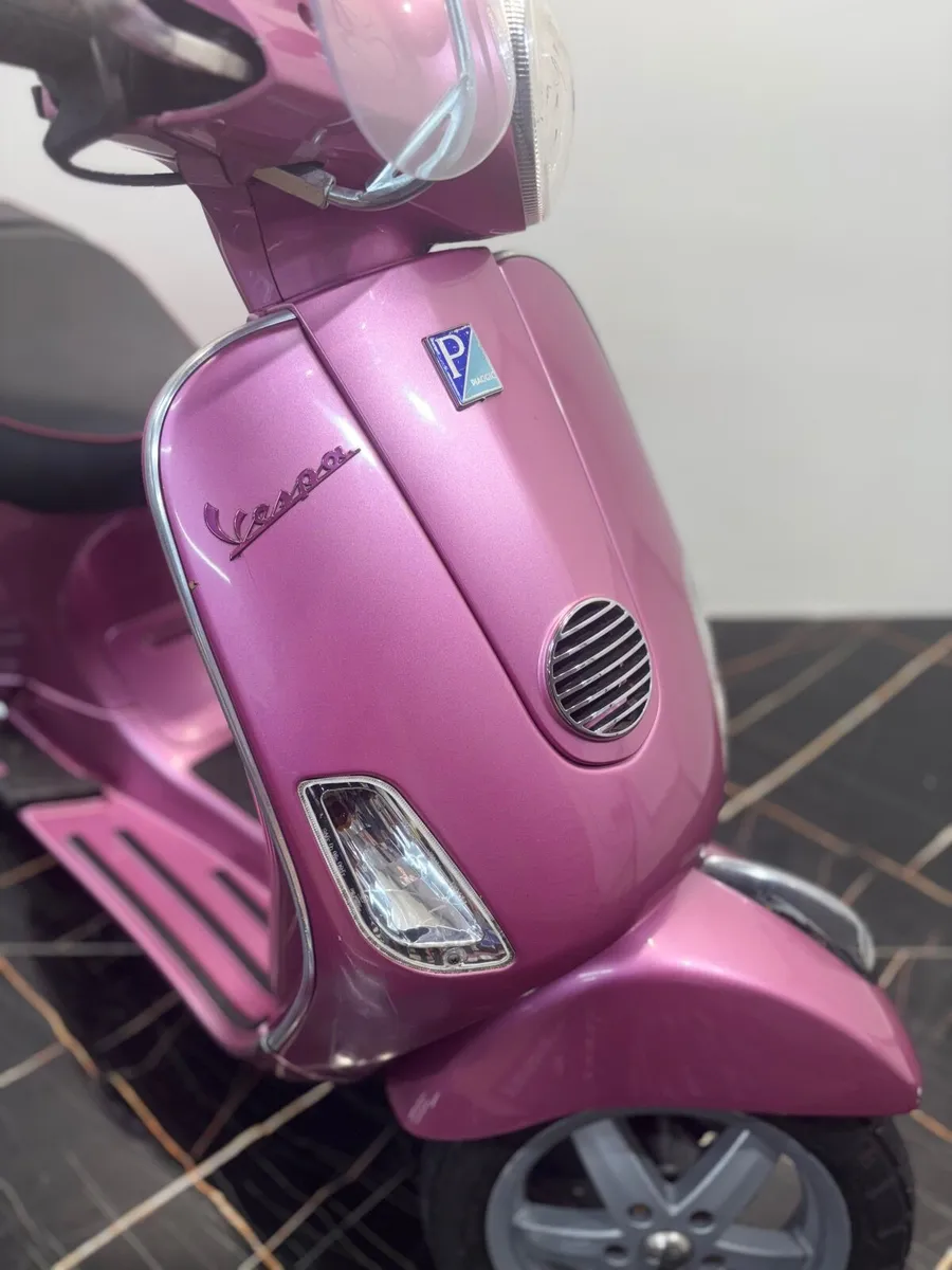 Piaggio Vespa 2010 - Image 3