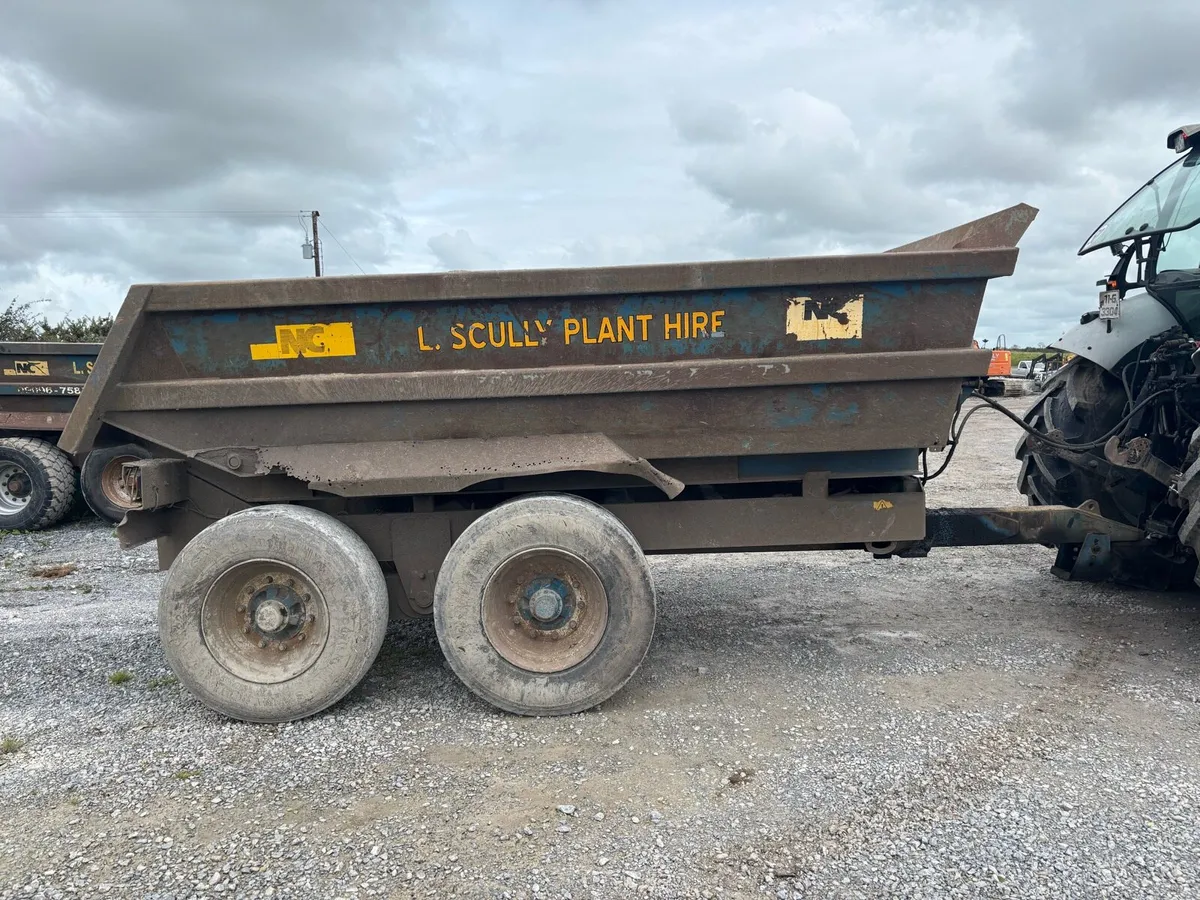 Dump trailer - Image 1
