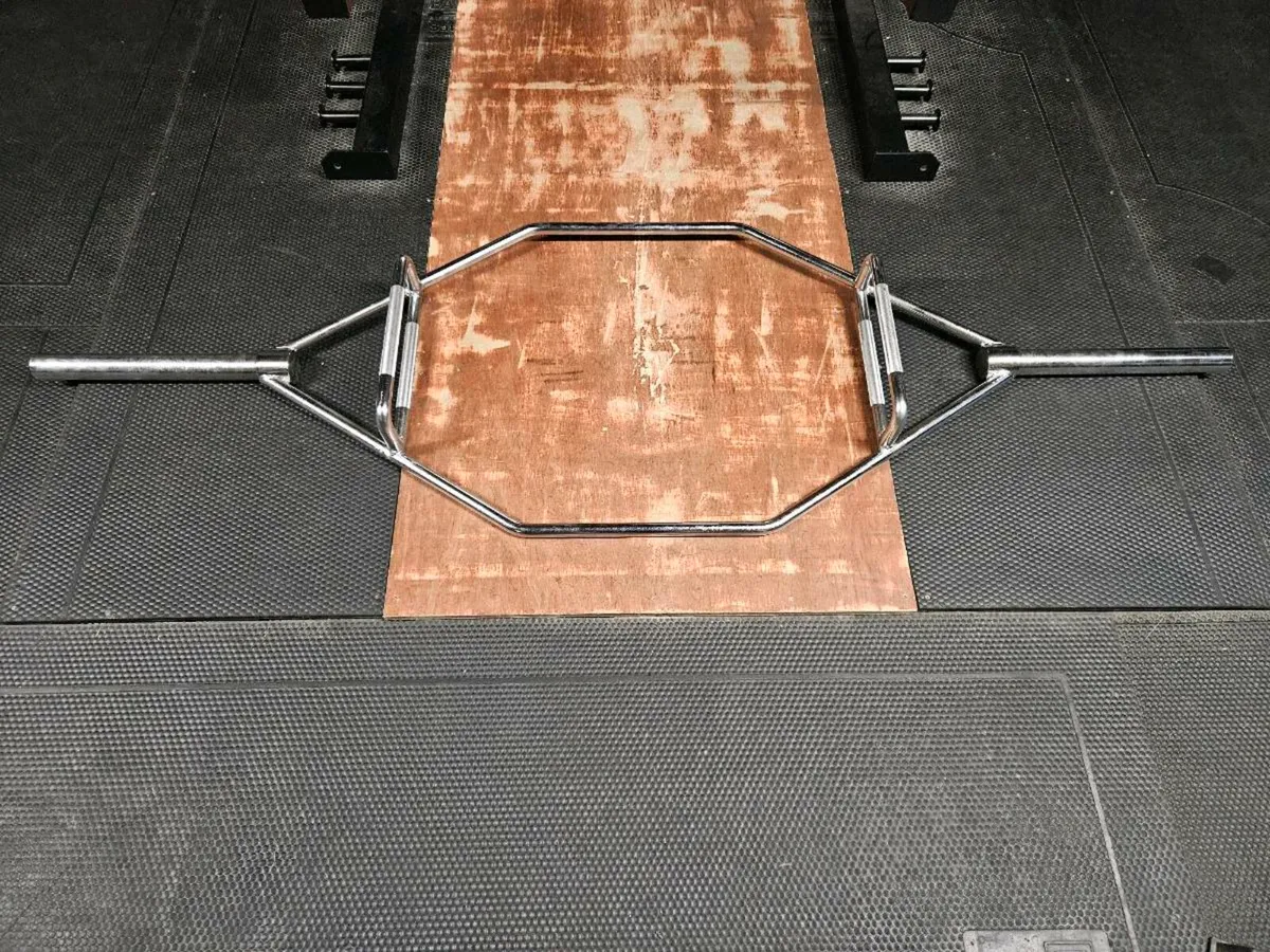 2.2m Trap Bar/Hex bar - Image 1