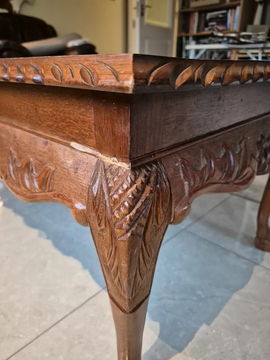 Lovely mahogany coffee table - Image 3