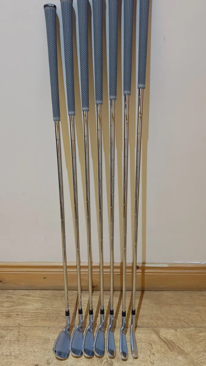 Wilson Staff Model CB 4- PW - Image 2