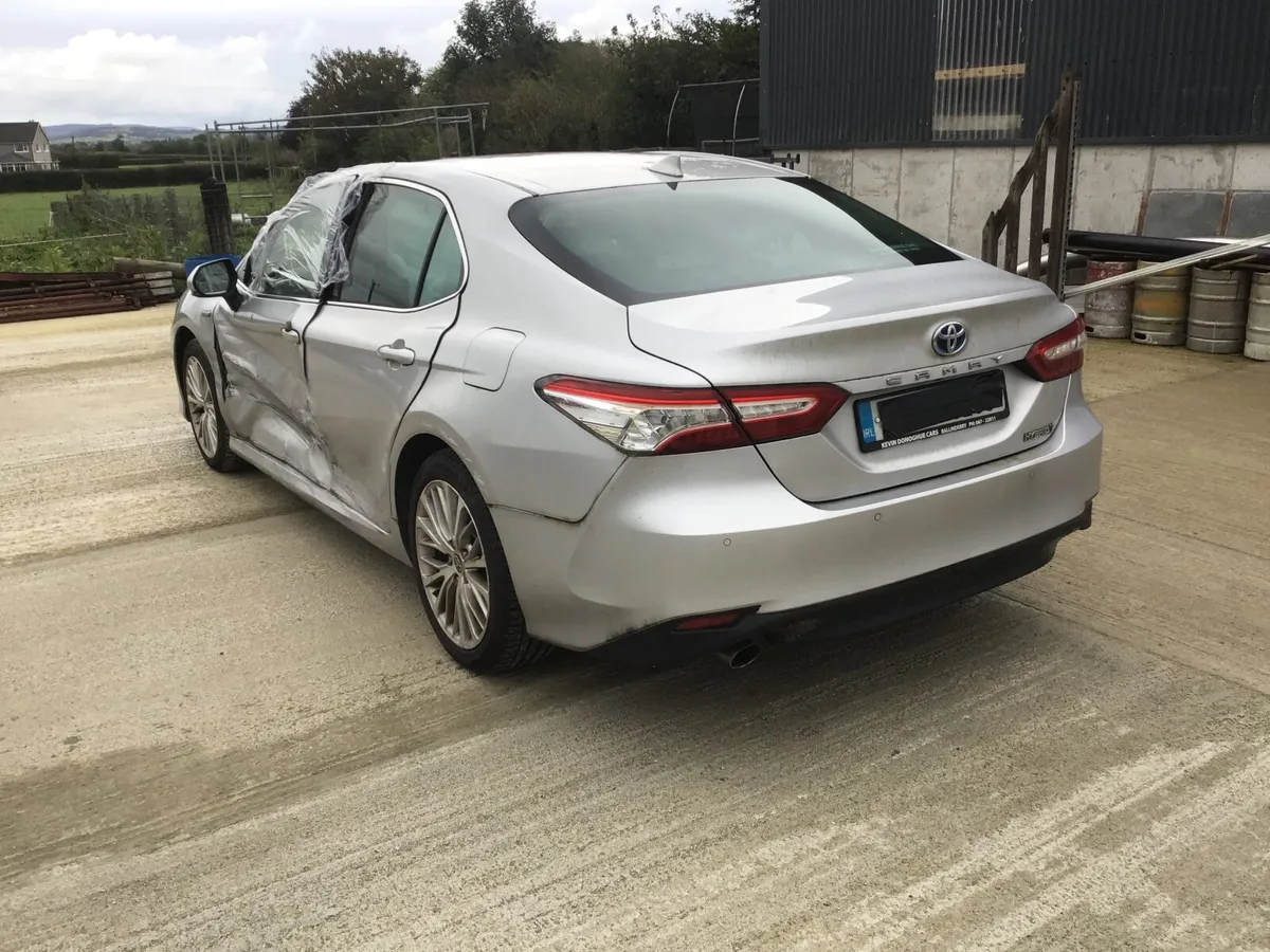 212 toyot camry - Image 4