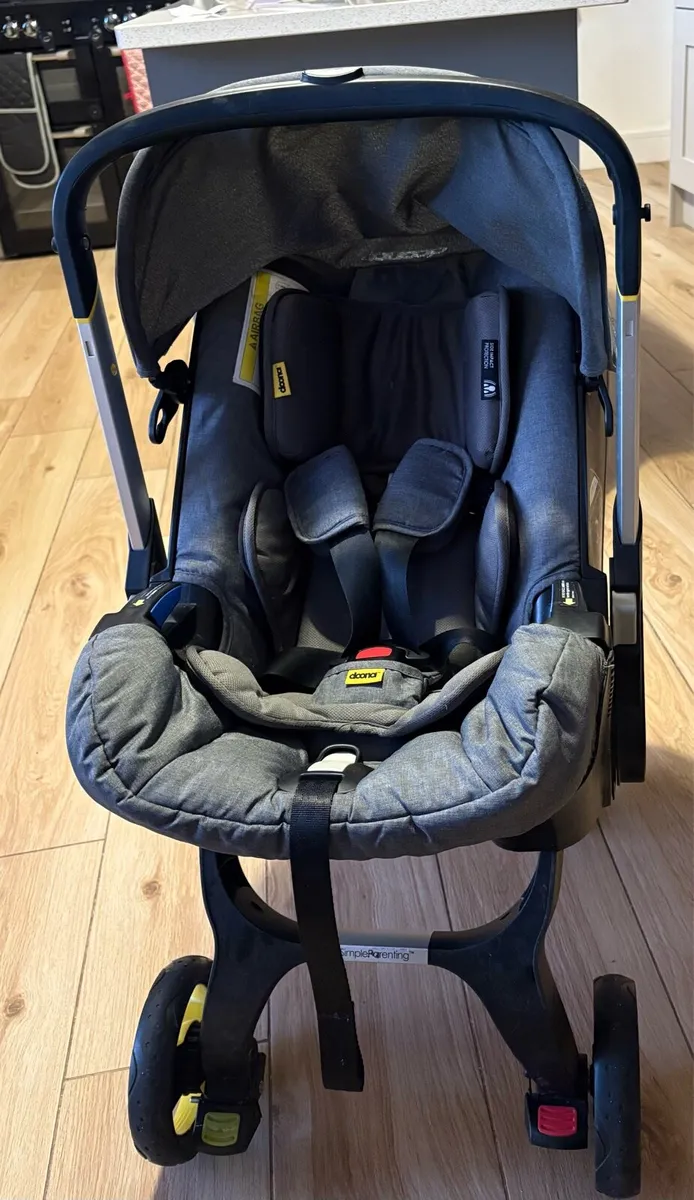 Doona Buggy - Car Seat - Stroller - Carrier - Image 2