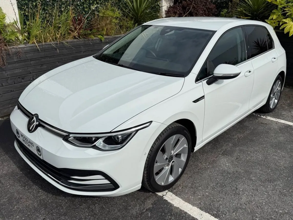 Volkswagen Golf 1.5 Etsi Hybrid Auto / Style Spec - Image 3